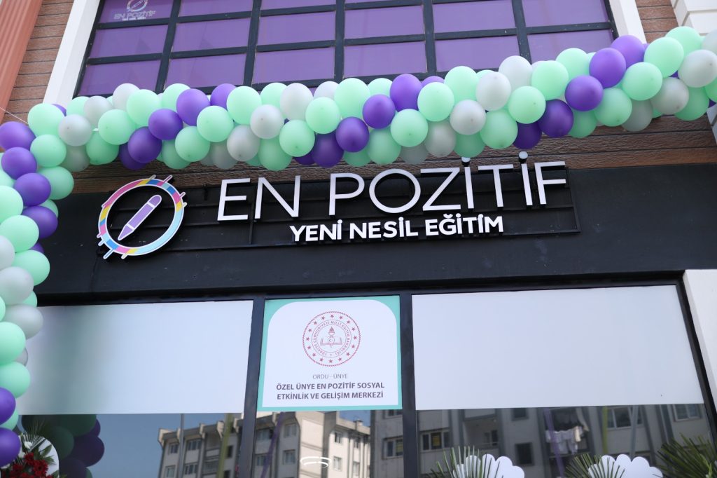 Ünye'de "En Pozitif" Sosyal Etkinlik ve Gelişim Merkezi Hizmete Açıldı WhatsApp Image 2024 09 12 at 15.47.30