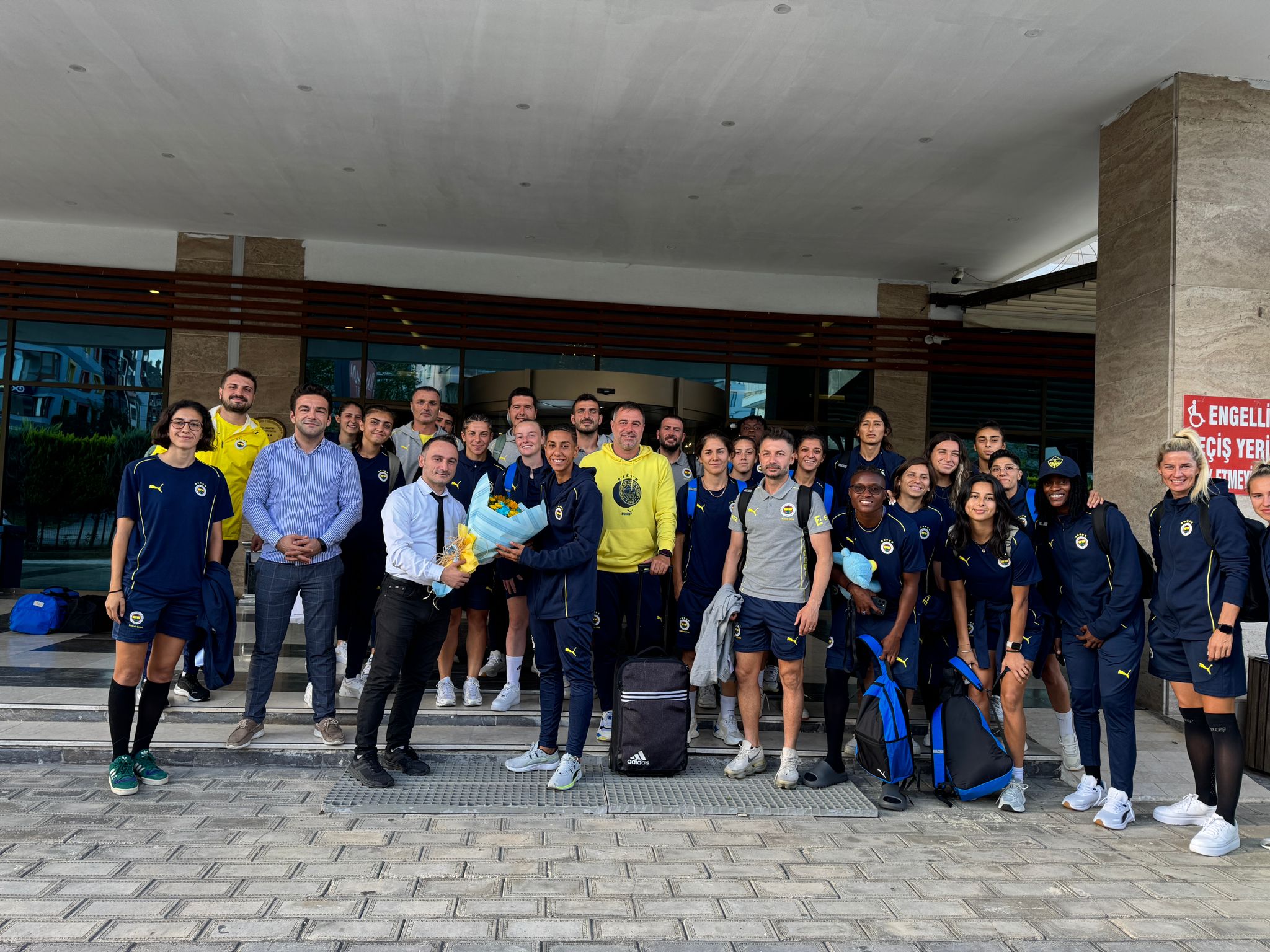 Turkcell Kadınlar Futbol Süper Ligi’nin güçlü ekiplerinden Fenerbahçe Kadın Futbol