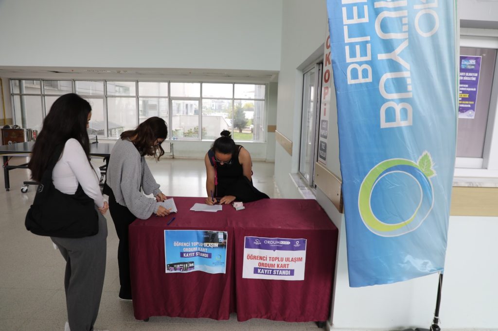 BÜYÜKŞEHİR ÖĞRENCİLERİN AYAĞINA GİTTİ WhatsApp Image 2024 09 24 at 11.42.46