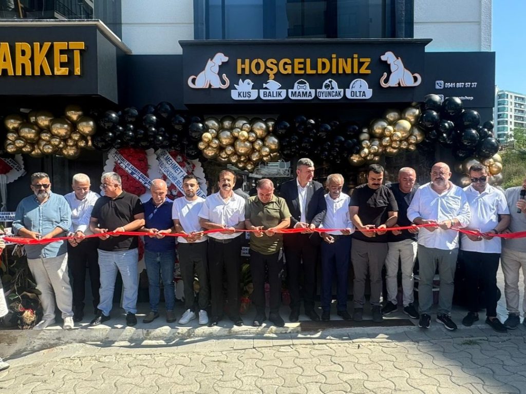 Ünye’nin En Büyük Petshop Marketi "Oney Pet Market" Görkemli Bir Törenle Açıldı i1 1
