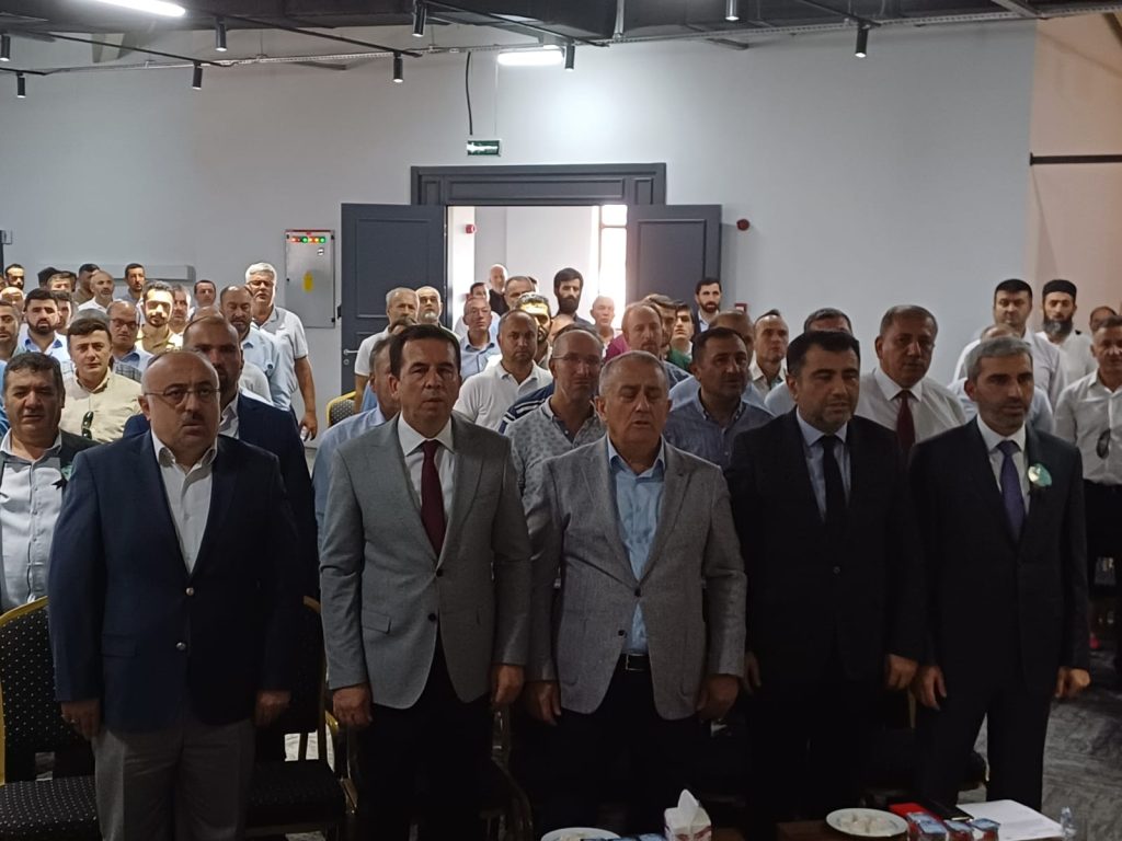 “Peygamberimiz ve Şahsiyet İnsası” konferansı… m1