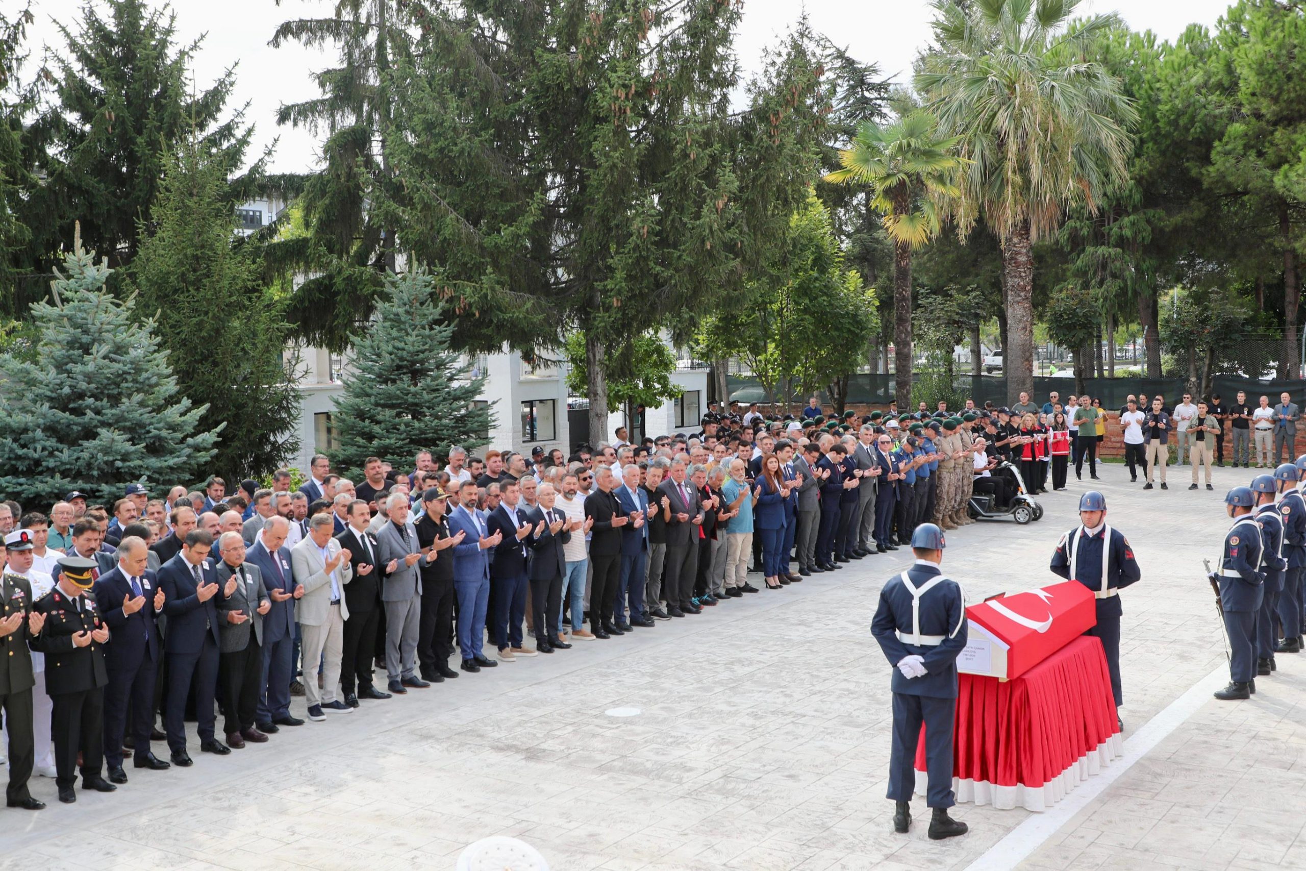 Şehit Jandarma Astsubay Mehmet Fatih Çangır, Memleketi Sakarya’ya Uğurlandı.Gülyalı İlçe