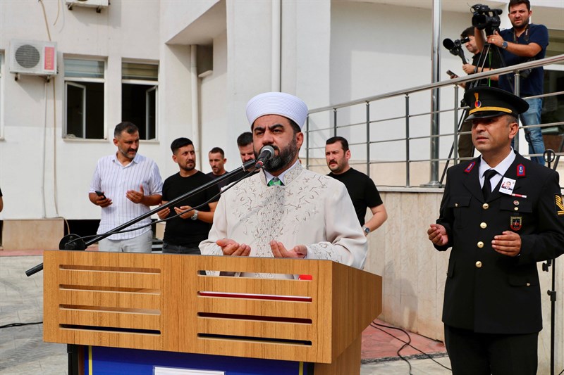 Şehidimizi Törenle Uğurladık s1 1
