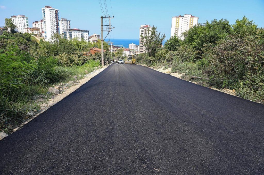 FATSA KURTULUŞ MAHALLESİNDE ASFALT ÇALIŞMALARI TAMAMLANDI F1
