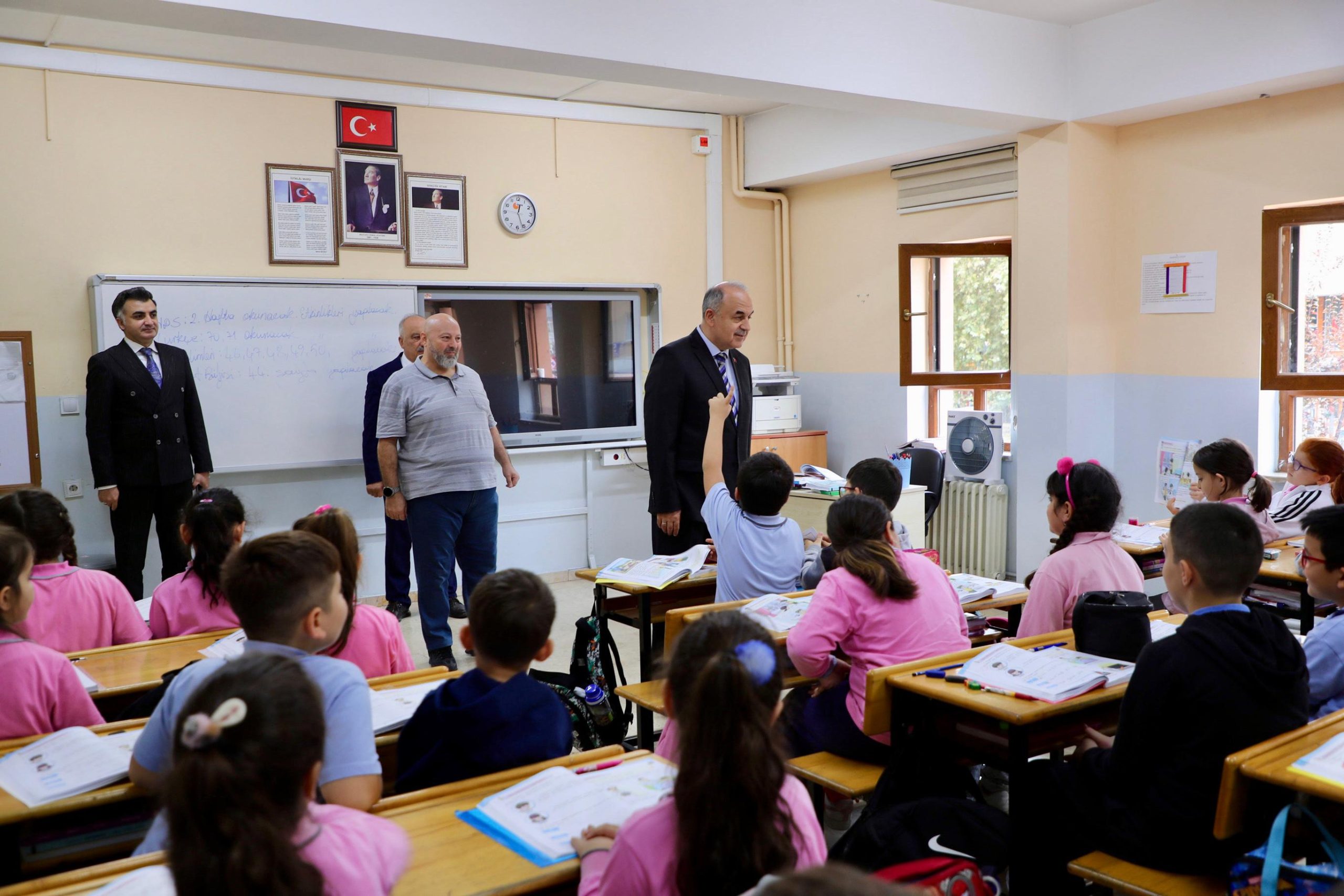Vali Muammer Erol, yeni hafta mesaisine Altınordu Güzelordu Meliha-Lütfü Türkmen