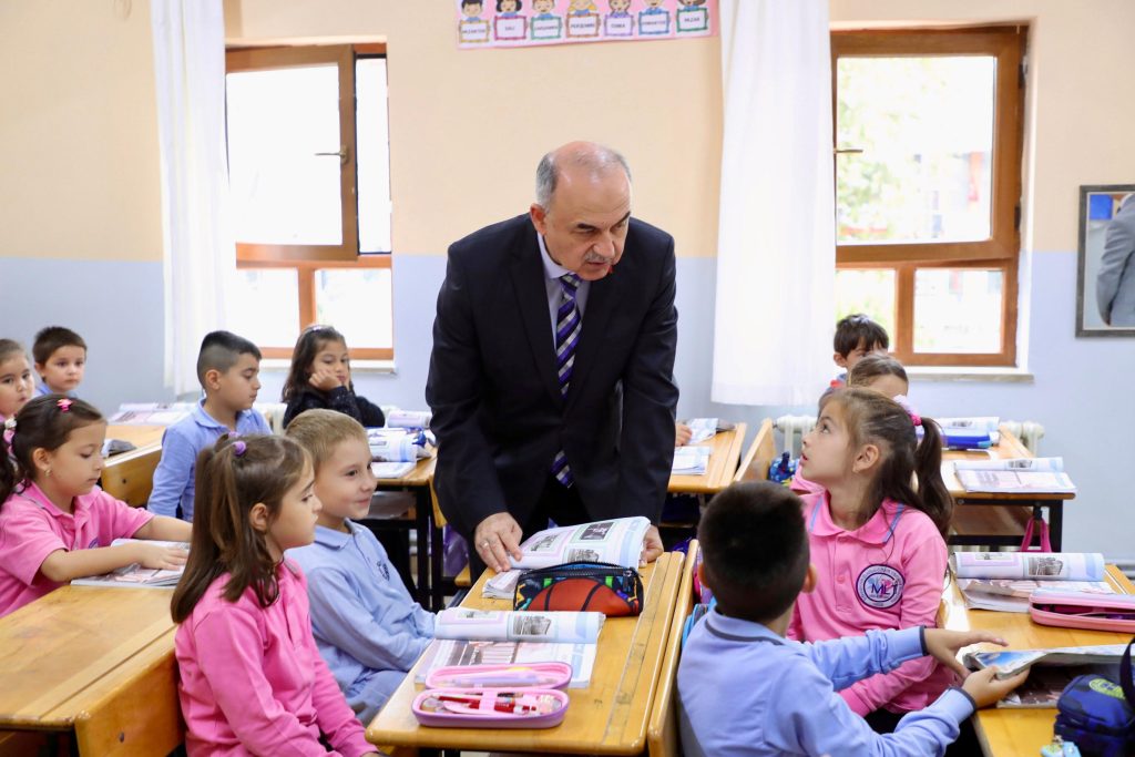 Vali Erol, Güzelordu Meliha-Lütfü Türkmen İlkokulu’nu Ziyaret Etti IMG 20241014 WA0084