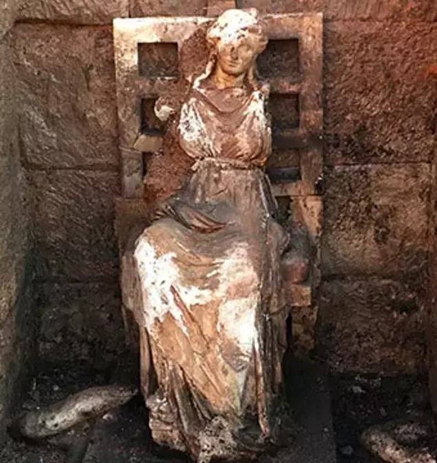 KURUL’DAN ADETA TARİH FIŞKIRDI KU