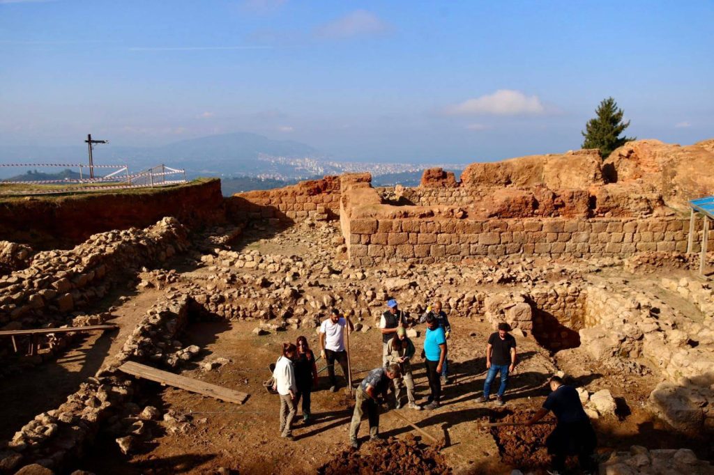 KURUL’DAN ADETA TARİH FIŞKIRDI KU5