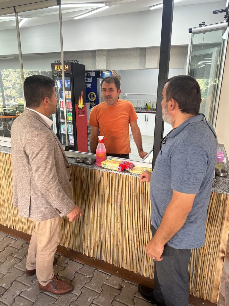 Yeniden Refah Partisi Ünye İlçe Başkanı Mehmet Üstündağ ve Ekibi Sanayi Esnafını Ziyaret Etti WhatsApp Image 2024 10 11 at 16.50.07 1