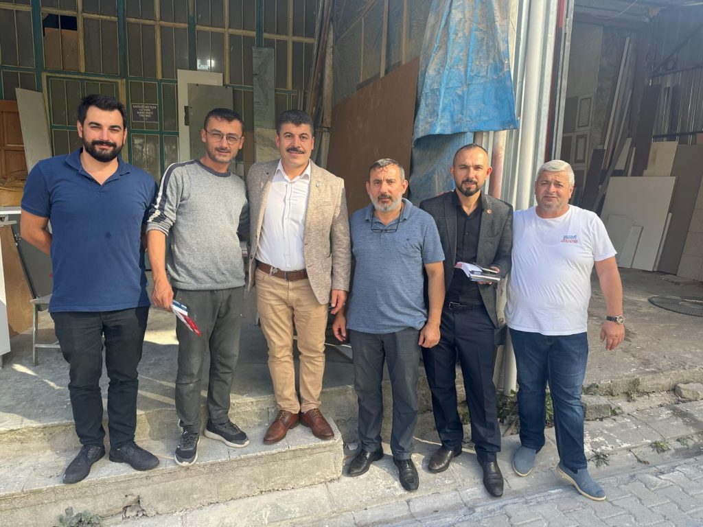 Yeniden Refah Partisi Ünye İlçe Başkanı Mehmet Üstündağ ve Ekibi Sanayi Esnafını Ziyaret Etti WhatsApp Image 2024 10 11 at 16.50.08
