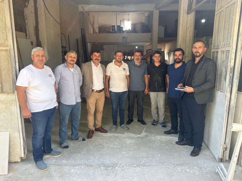 Yeniden Refah Partisi Ünye İlçe Başkanı Mehmet Üstündağ ve Ekibi Sanayi Esnafını Ziyaret Etti WhatsApp Image 2024 10 11 at 16.50.10 1
