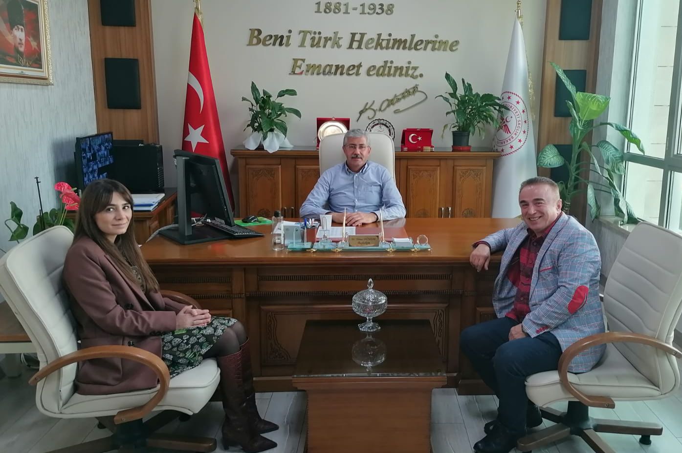Halk arasında “Fıs Fıs İsmail” karakteriyle tanınan ünlü oyuncu Süleyman