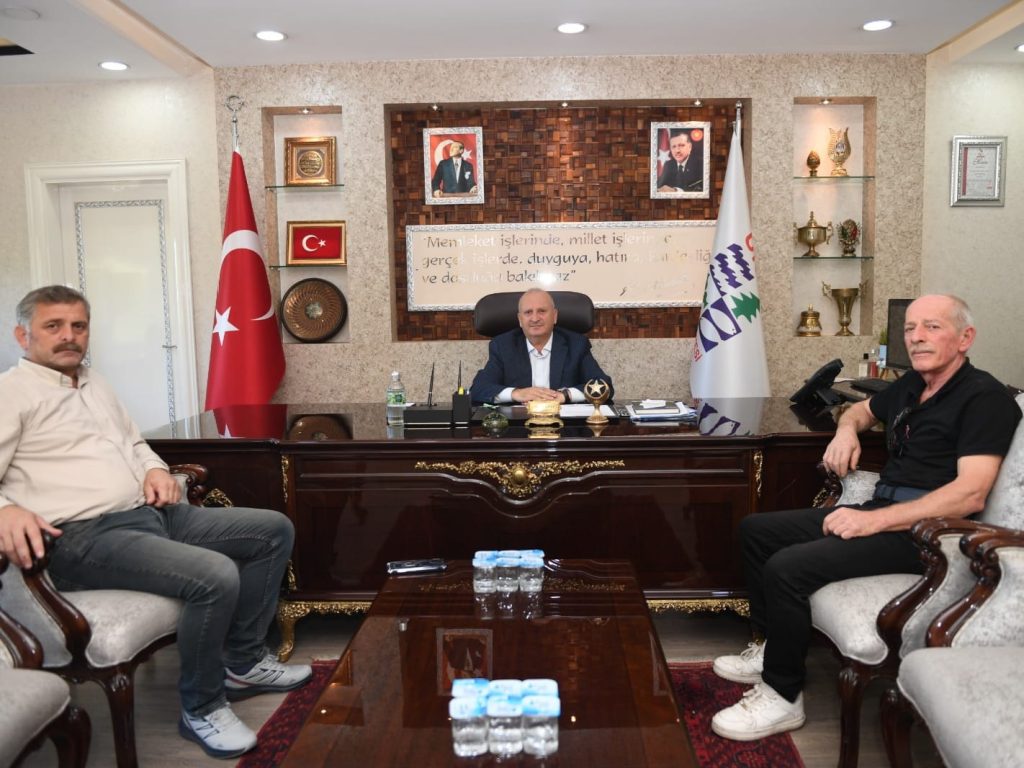 BAŞKAN TAVLI VATANDAŞLARIN SORUNLARINA ÇÖZÜM ÜRETTİ a2