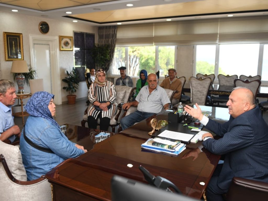BAŞKAN TAVLI VATANDAŞLARIN SORUNLARINA ÇÖZÜM ÜRETTİ a4