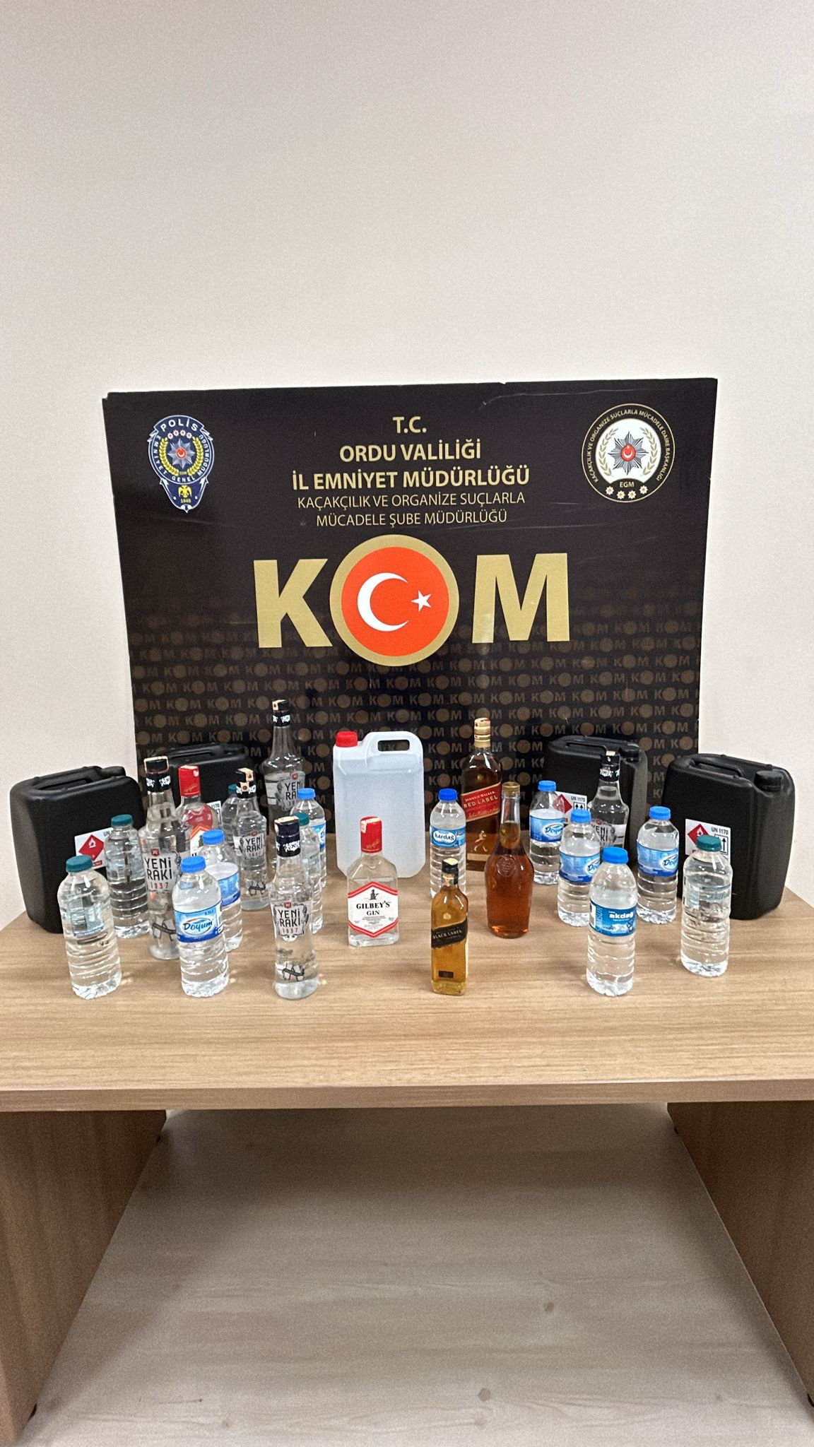 1-09.10.2024 günü İl Emniyet Müdürlüğü KOM Şube Müdürlüğü görevlilerince Tütün