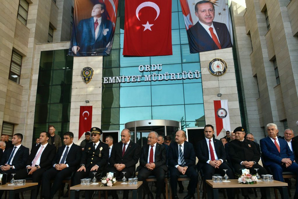 BAŞKAN TAVLI, “YENİ ARAÇLAR EMNİYET TEŞKİLATIMIZA HAYIRLI OLSUN” ta3