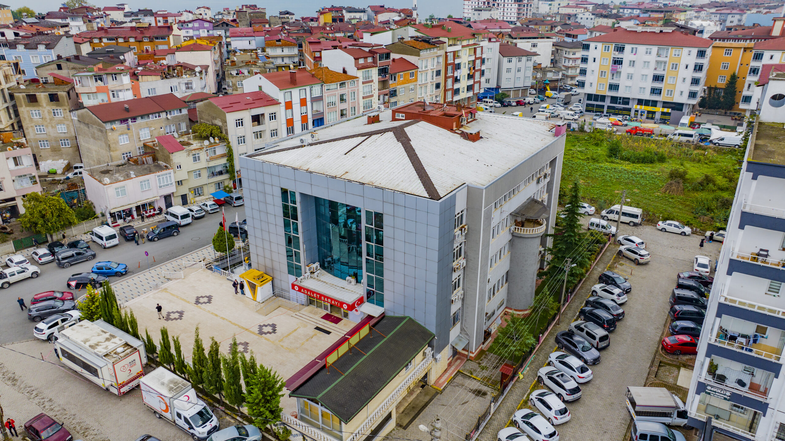 Ünye Yeni Adliye Binası yer sorunu çözülüyor. Ünye Belediye Başkanı
