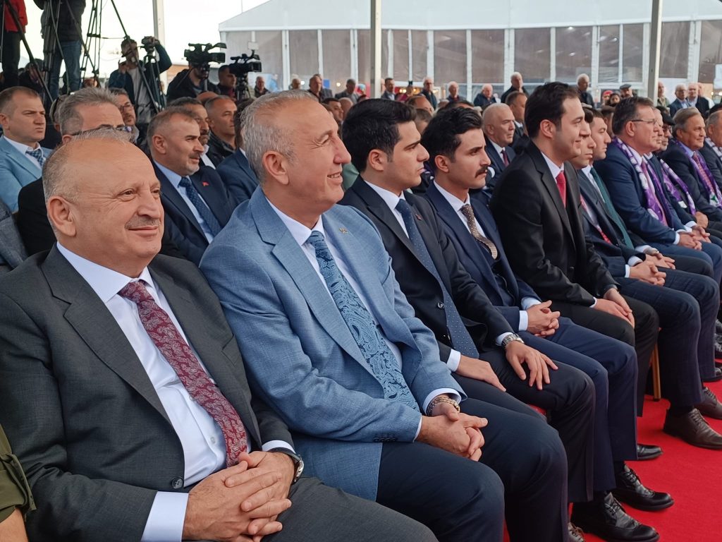 BAŞKAN TAVLI, “13. ORDU GÜNLERİ AMACINA ULAŞTI” U1 1