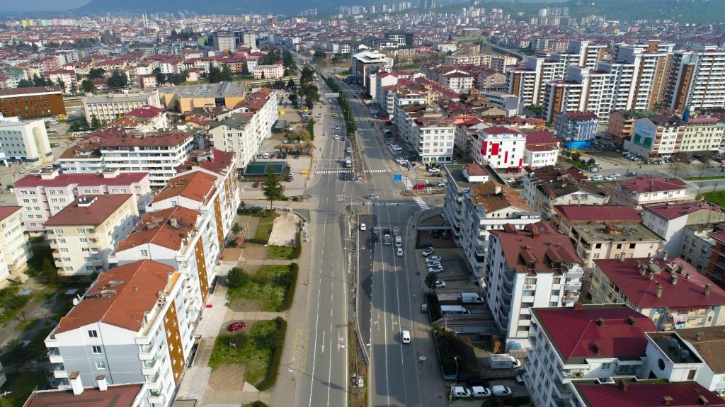 ESKİ TİP KAVŞAKLARDAN DİNAMİK KAVŞAKLARA WhatsApp Image 2024 11 07 at 13.33.26 1