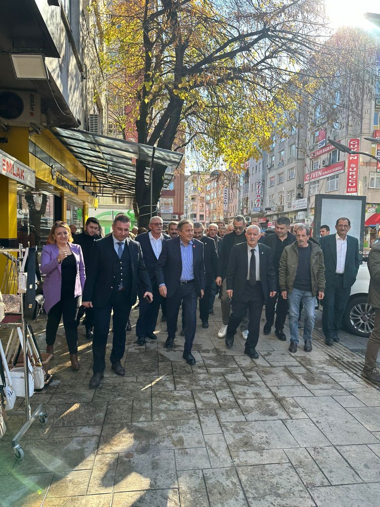 ÜNLÜ BELEDİYE BAŞKANI BEŞİKCİOĞLU BABAOCAĞINDA WhatsApp Image 2024 11 17 at 15.00.36 1