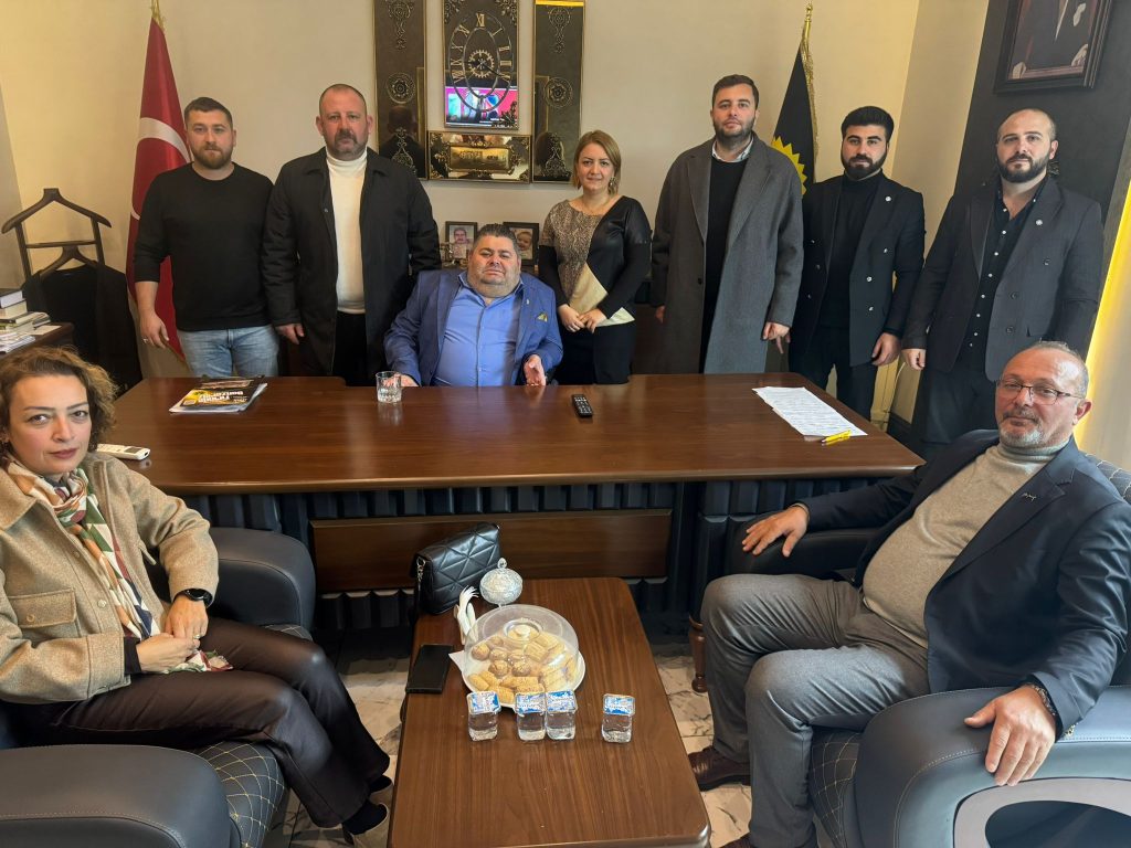 İYİ Parti Ünye İlçe Teşkilatı’ndan Anlamlı Ziyaret WhatsApp Image 2024 11 28 at 17.20.43