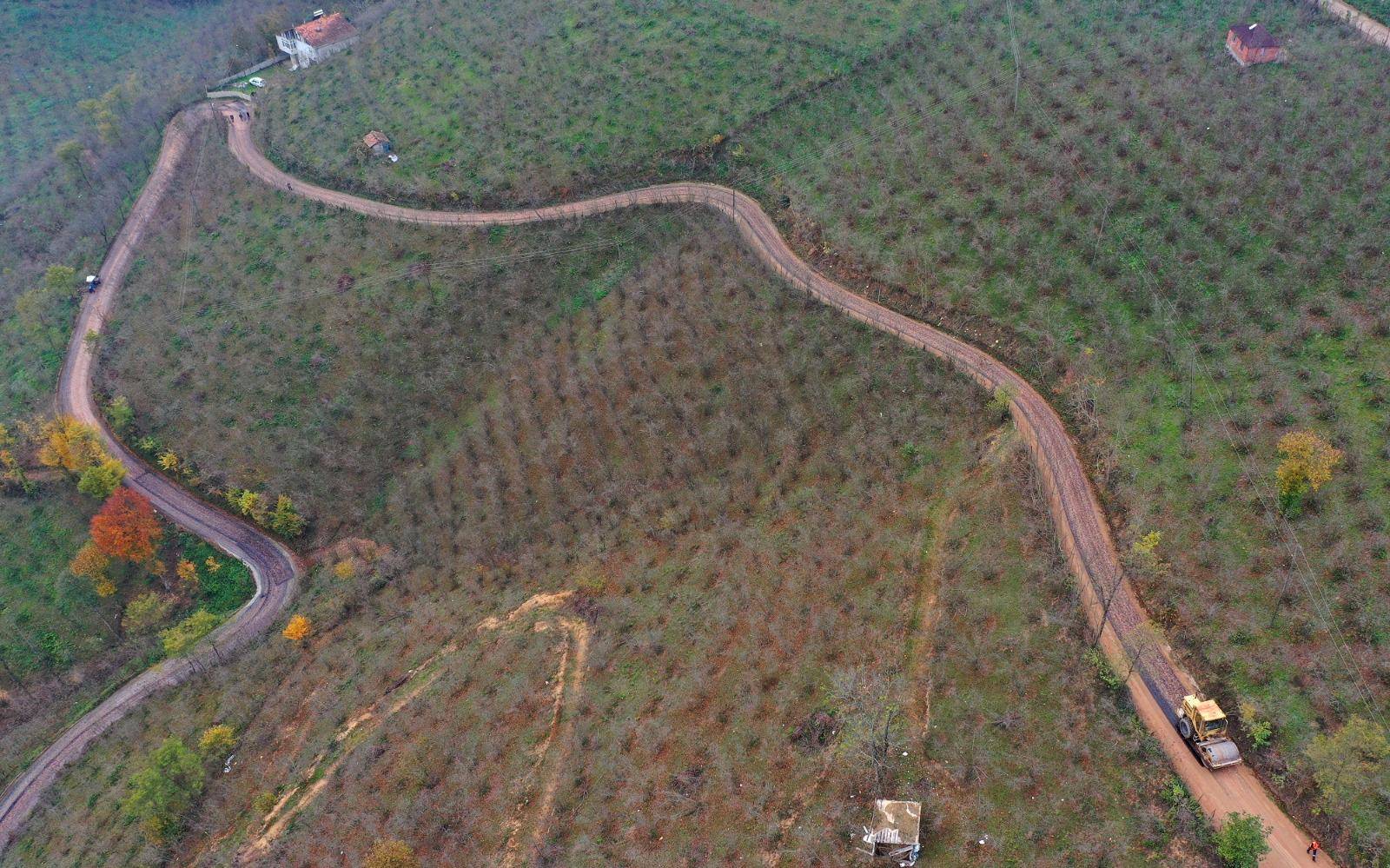 ÇATALPINAR KARAHAMZA YOLU ASFALTLANDI Ordu Büyükşehir Belediyesi yolların konforunu artırmaya