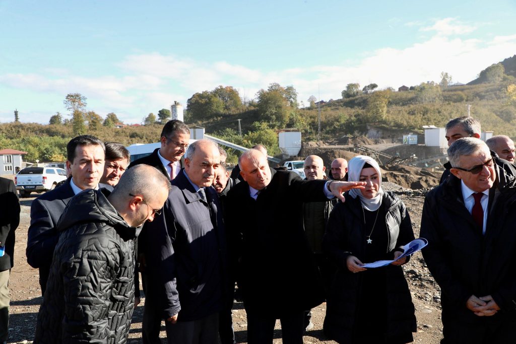 Vali Erol, ÇED Başvurularını Yerinde Değerlendirmeye Devam Ediyor c1