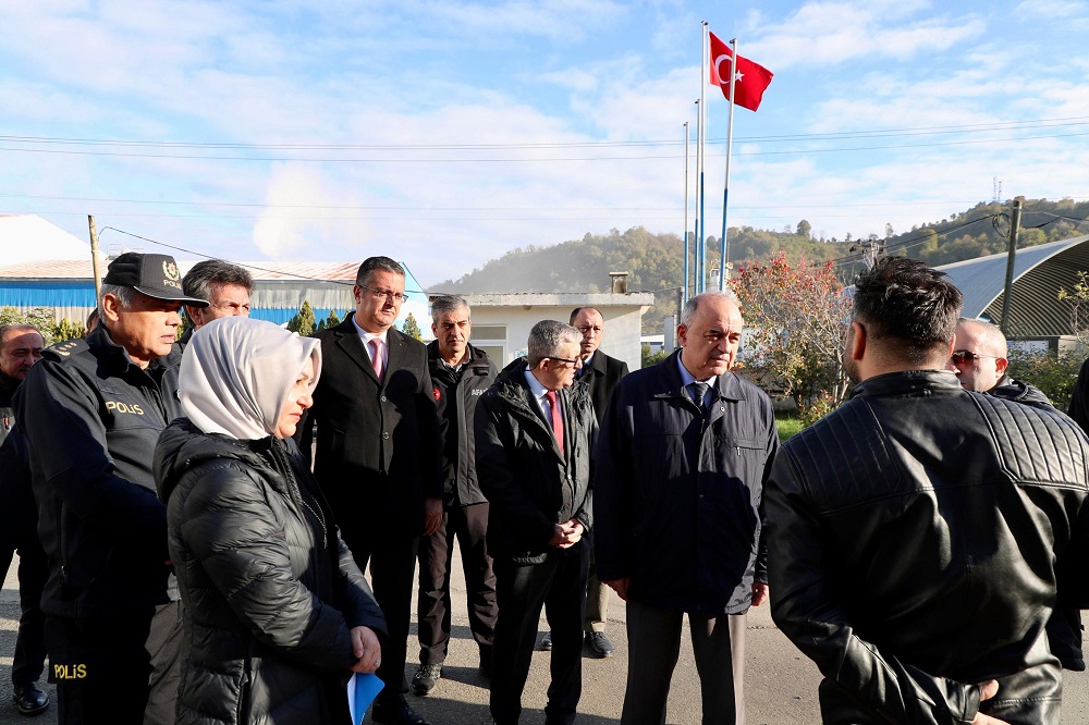 Vali Erol, ÇED Başvurularını Yerinde Değerlendirmeye Devam Ediyor c2