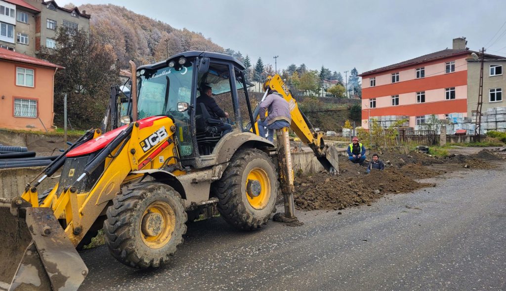 Akkuş’ta Doğal Gaz Çalışmaları Başladı do2
