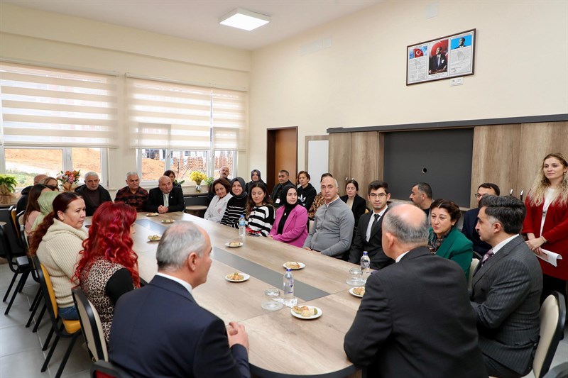 Vali Erol, Eğitim Yatırımlarını İnceledi e2 1
