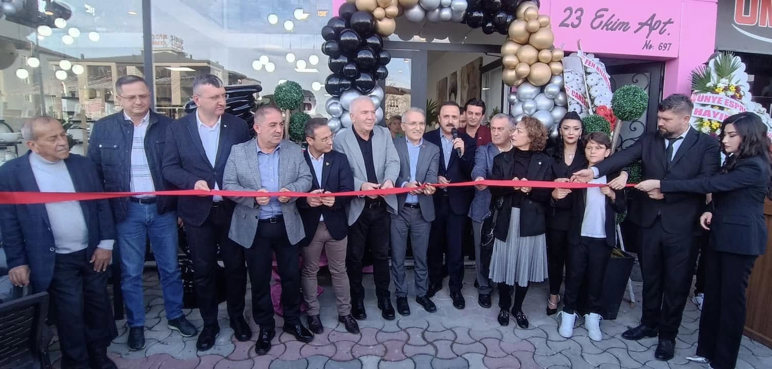 Mimar Mine Duman ve müteahhit eşi Mustafa Duman’ın işletmeciliğini üstlendiği M&M