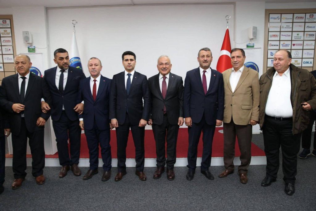 BAŞKAN GÜLER MESUDİYELİ İŞ ADAMLARIYLA BULUŞTU m1