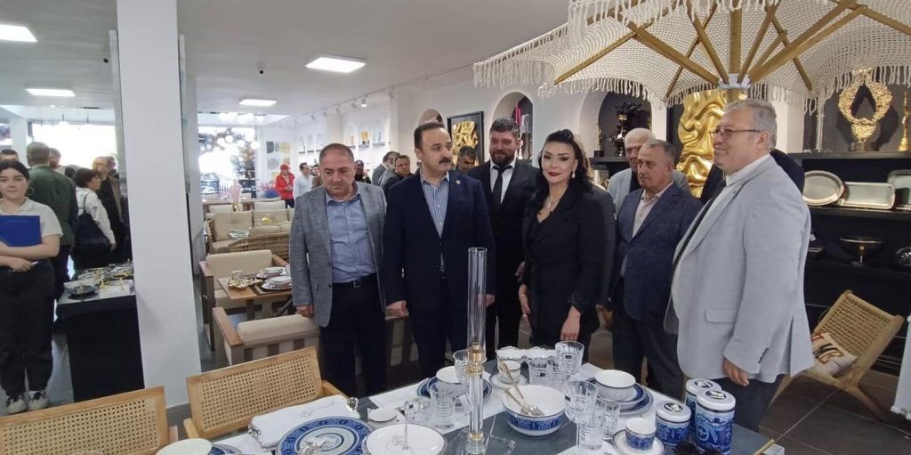 Ünye’de Yeni Bir Mimar Ofisinin Açılışı Yoğun Katılımla Gerçekleşti m2