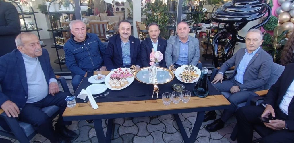 Ünye’de Yeni Bir Mimar Ofisinin Açılışı Yoğun Katılımla Gerçekleşti m4