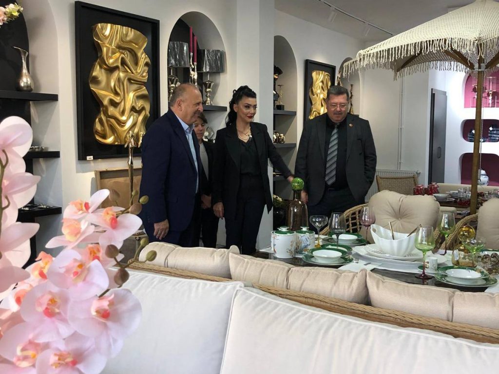 Ünye’de Yeni Bir Mimar Ofisinin Açılışı Yoğun Katılımla Gerçekleşti m5