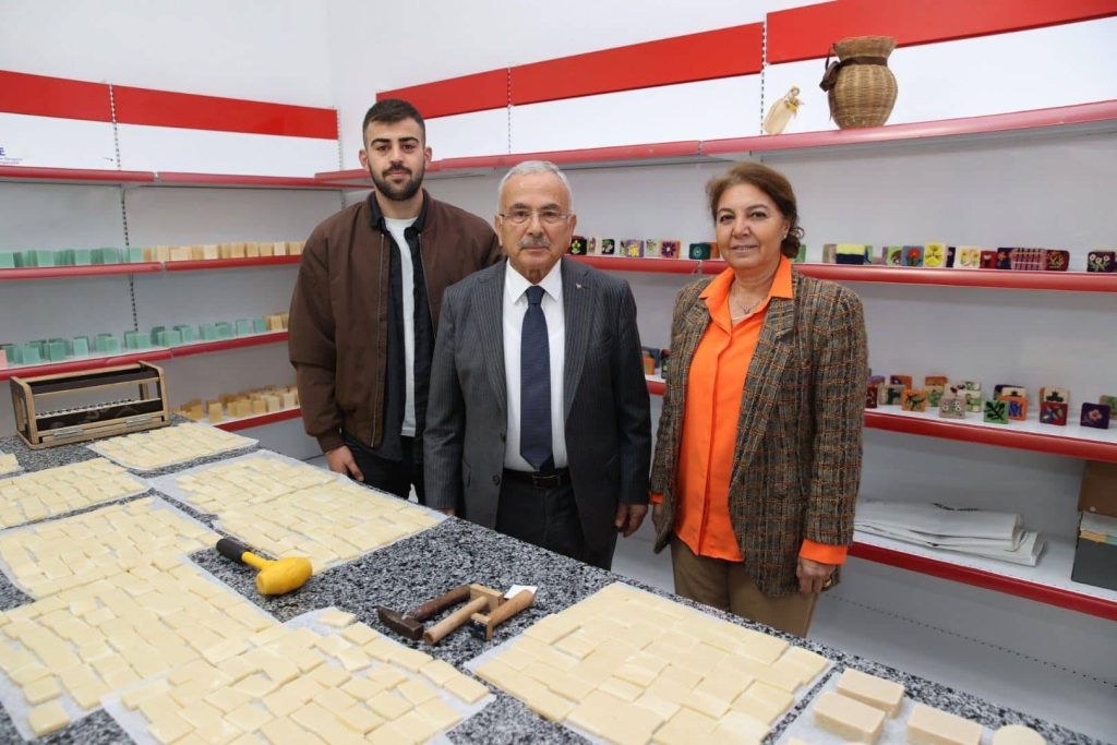 DÜŞÜNEN ORDU’NUN ÜRETKEN KADINLARI u1 2