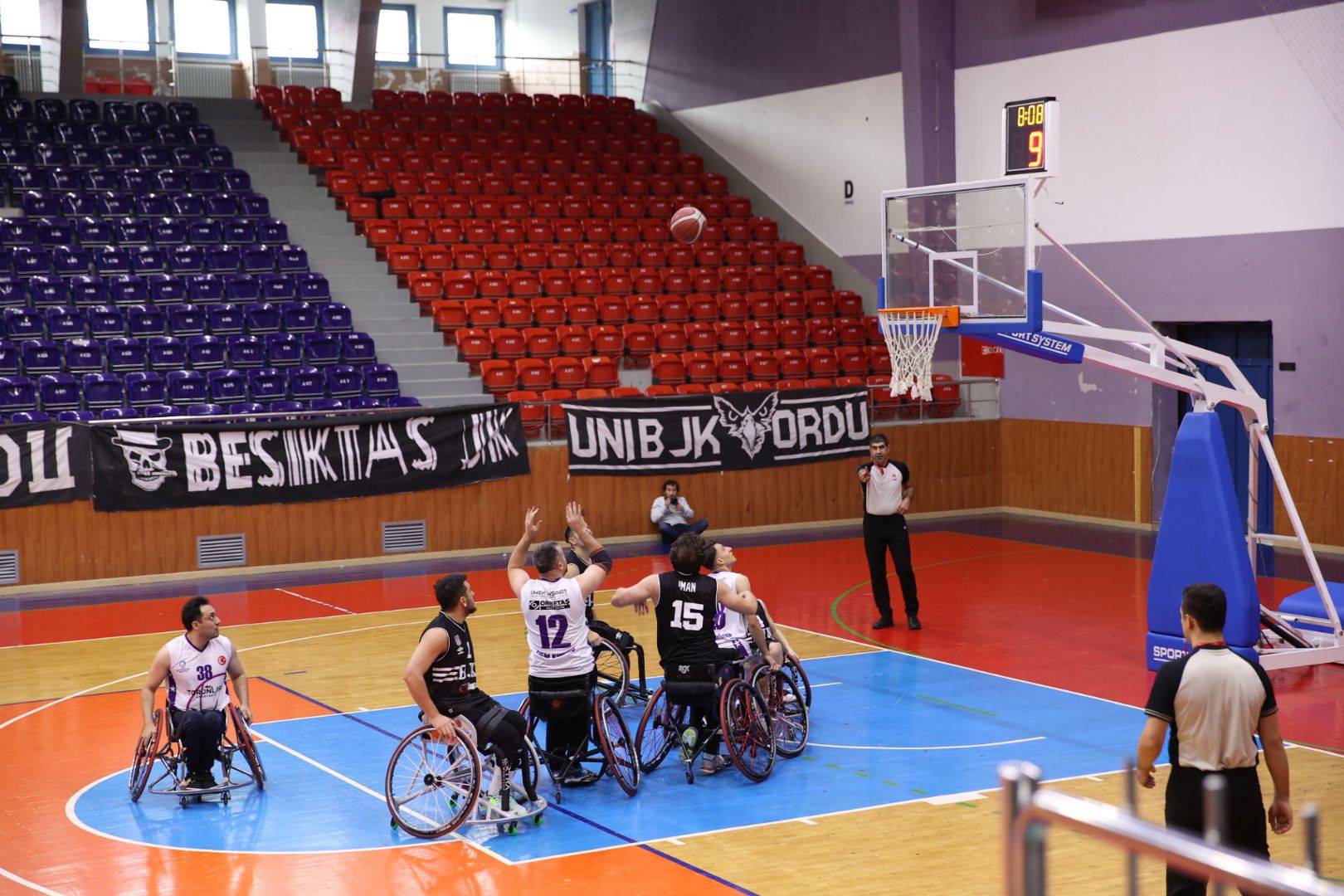 ENGELSİZLER ORDUSU BEŞİKTAŞ’I KONUK ETTİ E 3