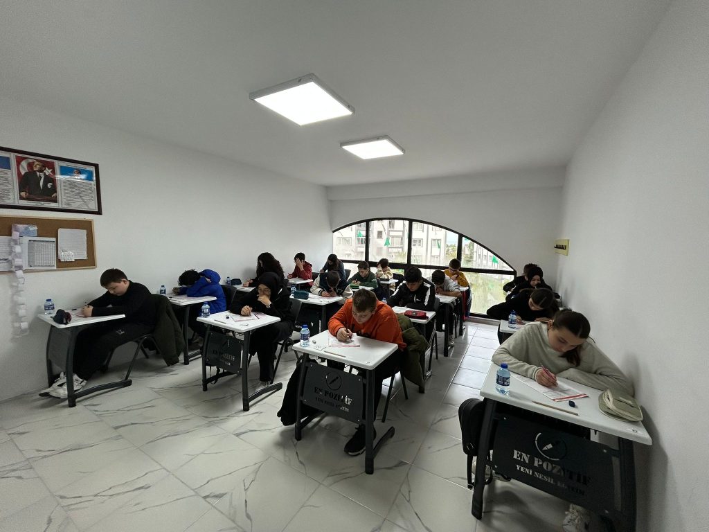“EN”lerin Buluştuğu Büyük Deneme Sınavı Gerçekleşti WhatsApp Image 2024 12 01 at 16.20.32 1