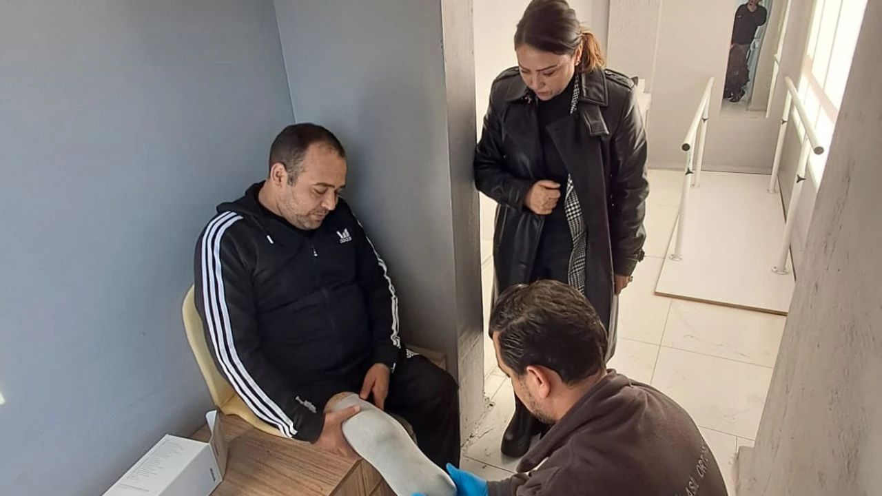 Muhtarın Girişimiyle Protez Bacak Takıldı: Ali Giden Hayata Yeniden Tutundu