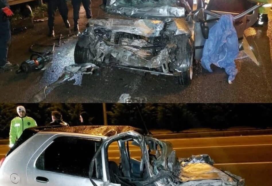 Samsun’un Çarşamba ilçesinde, genç bir sürücü aracını tıra arkadan çarparak