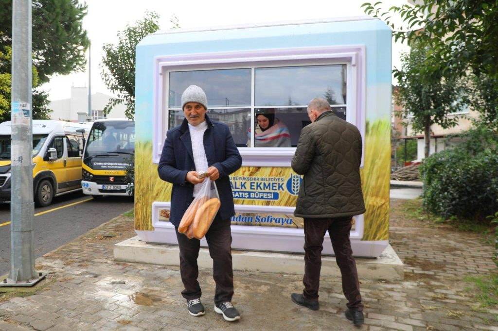 HALK EKMEK SATIŞLARI BAŞLADI h1 1