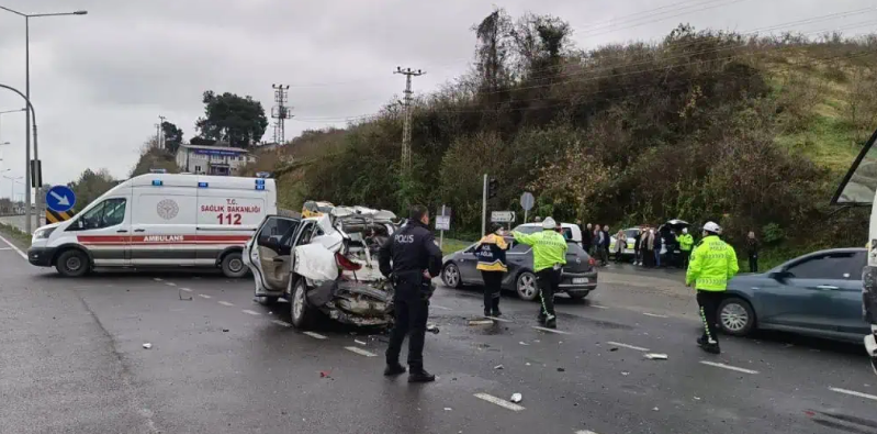 Ordu’da Zincirleme Kaza: 5 Yaralı unye gundem 14