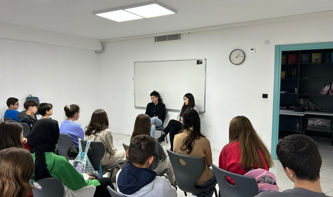En Pozitif Yeni Nesil Kurs, bugün düzenlenen Kariyer Günü etkinliğiyle