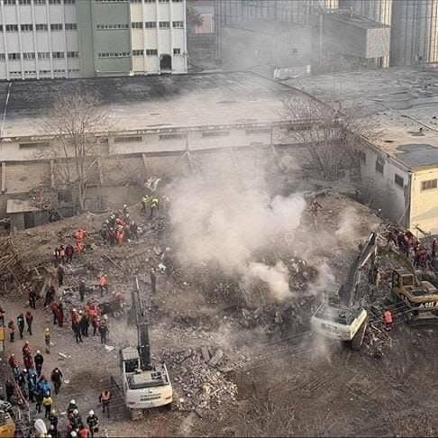 Enkaz altında kalan iki kişinin cansız bedenine ulaşıldı. KONYA ENKAZ