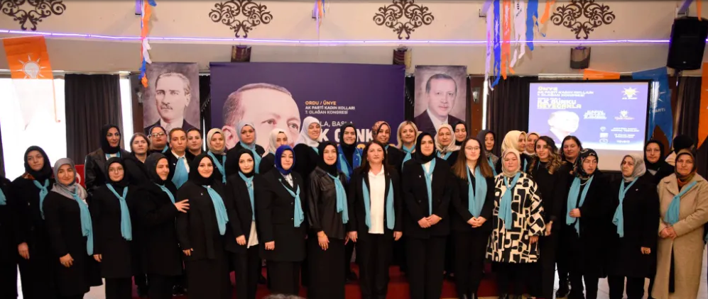AK Parti Ünye İlçe Kadın Kolları Başkanlığı’na Av. Yeliz Ürer