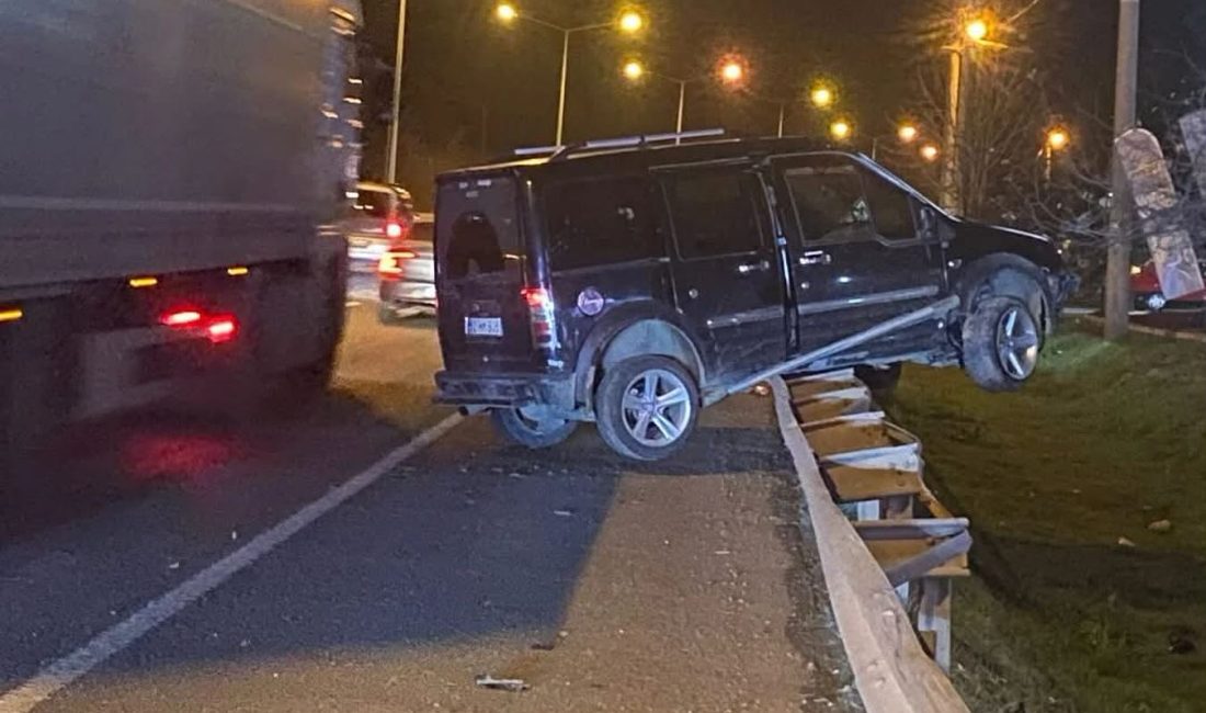 Fatsa Dolunay Mahallesi'nde  Trafik Kazası