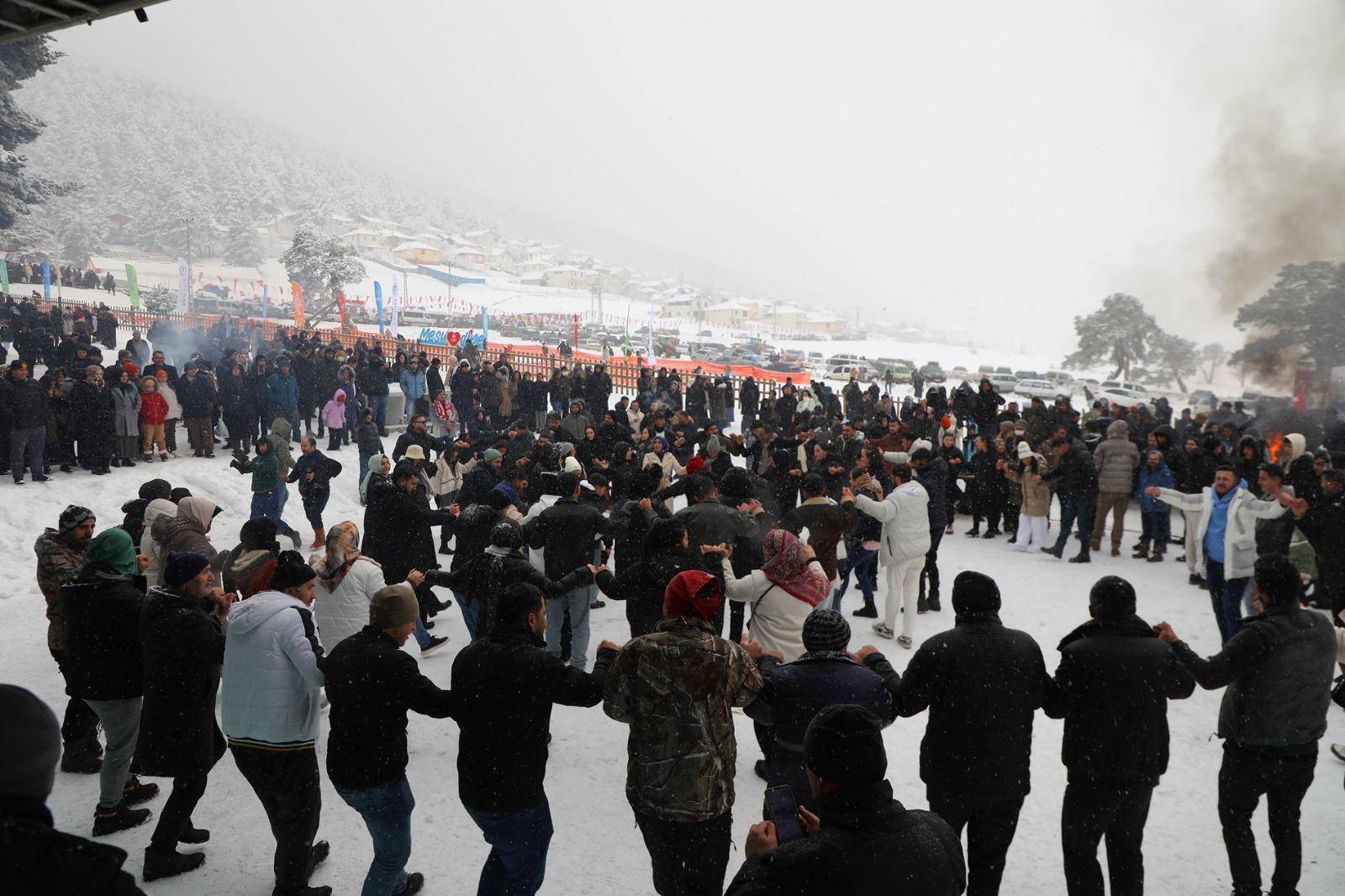 KEYFALAN YAYLASINDA RENKLİ FESTİVAL festival3