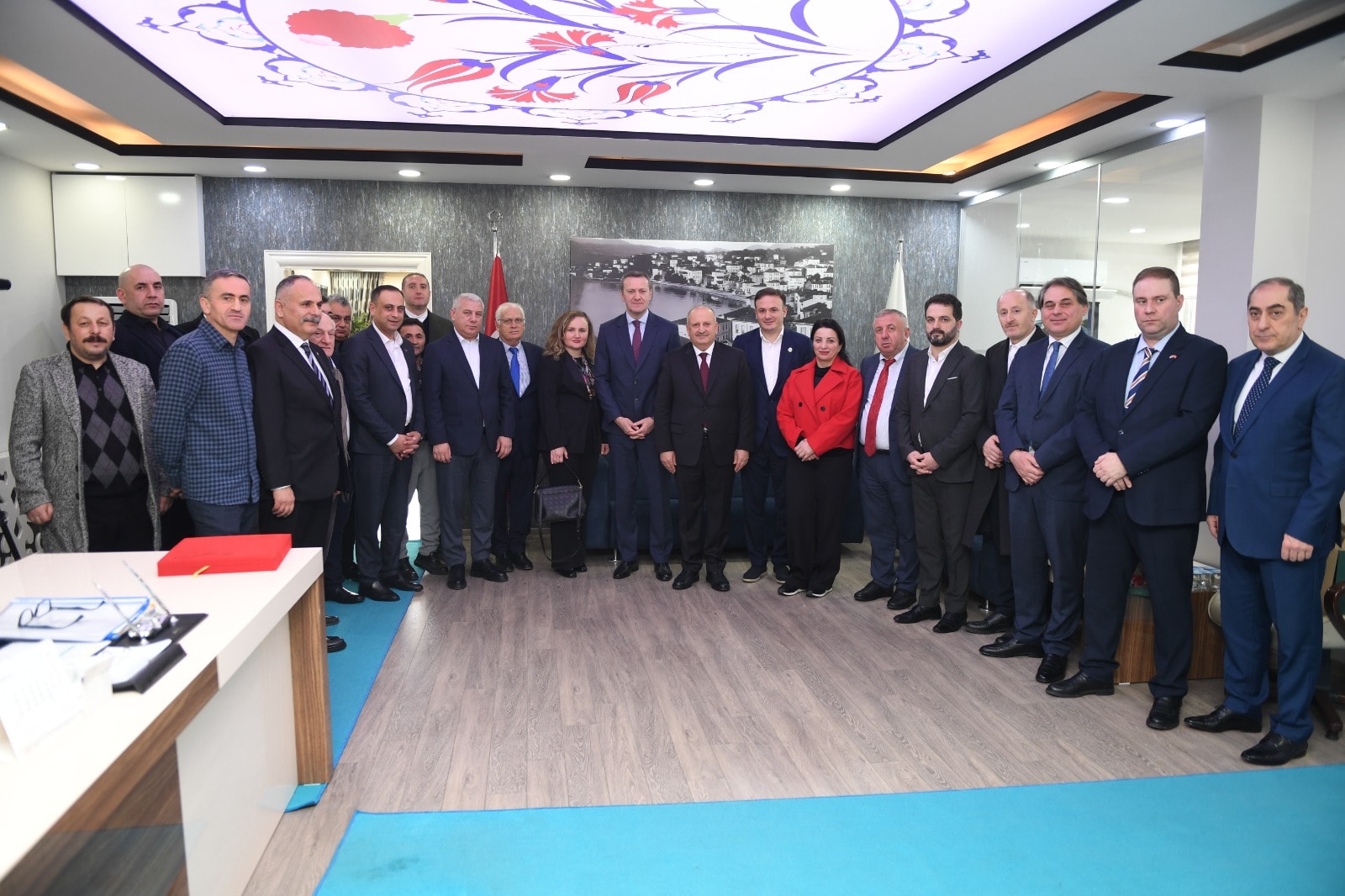 BASKAN TAVLI DOST VE KARDES ULKE GURCISTAN ILE ILISKILERIMIZI GUCLENDIRIYORUZ 1