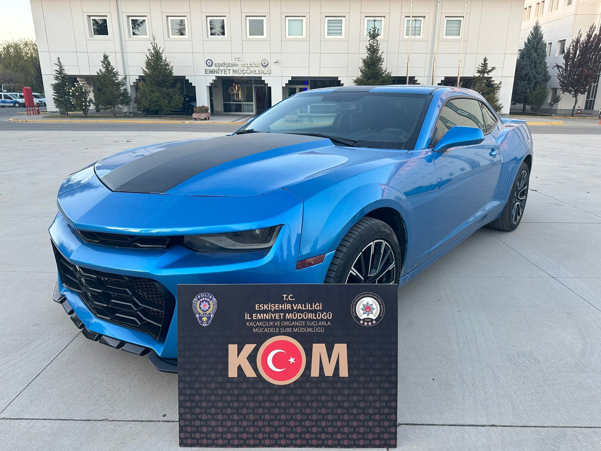 KOM 2 1