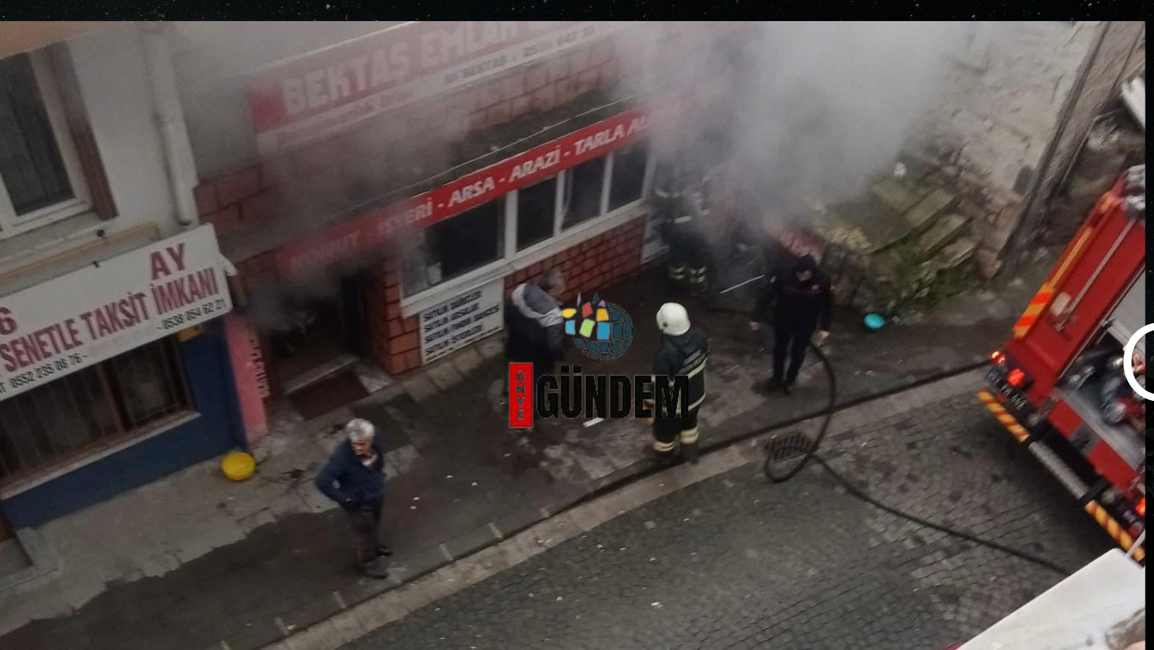 Siyah Sade Kisisel Facebook Kapak Fotografi 1
